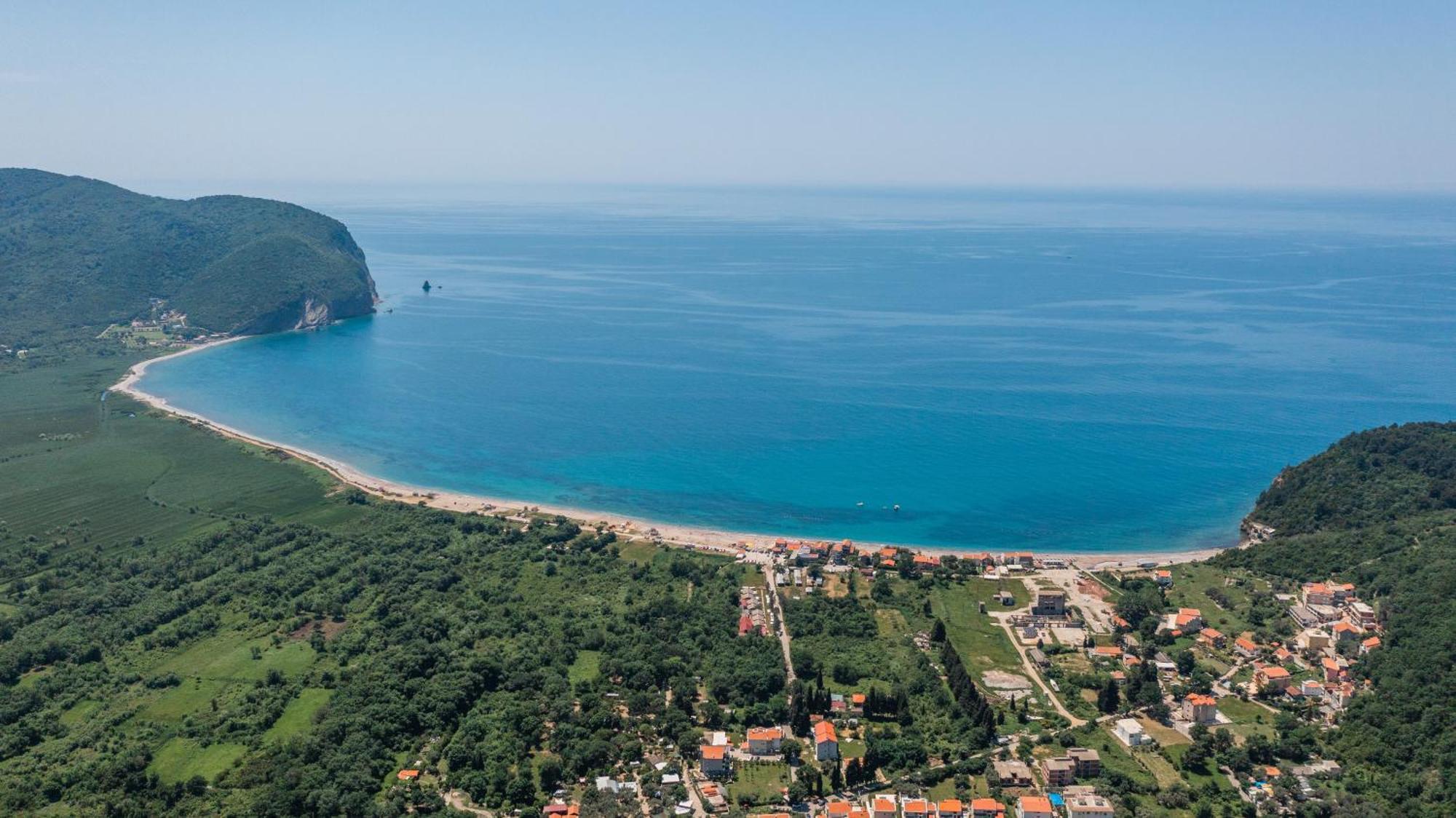 Hotel Aquilo Petrovac Exterior foto