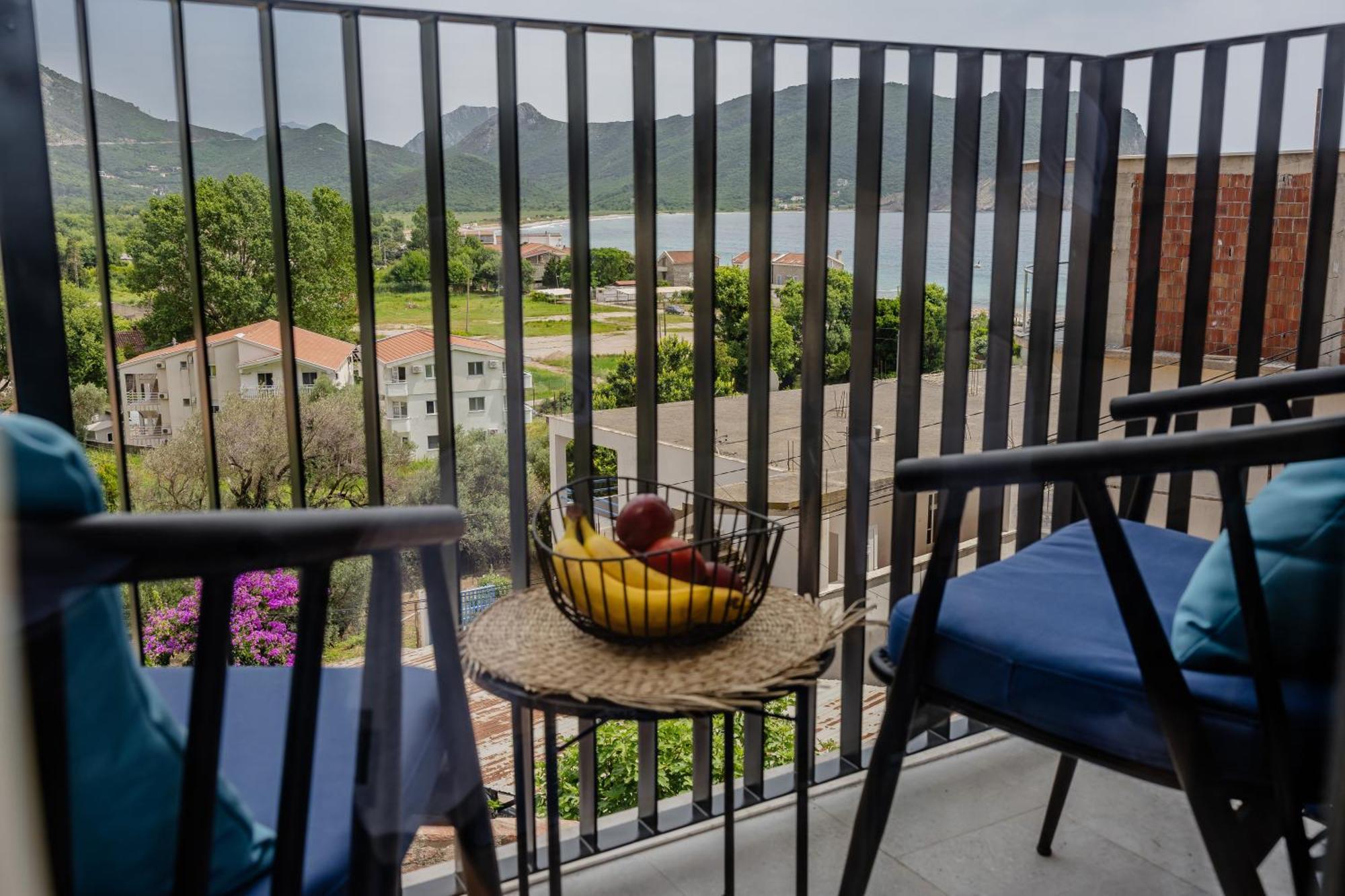 Hotel Aquilo Petrovac Cameră foto