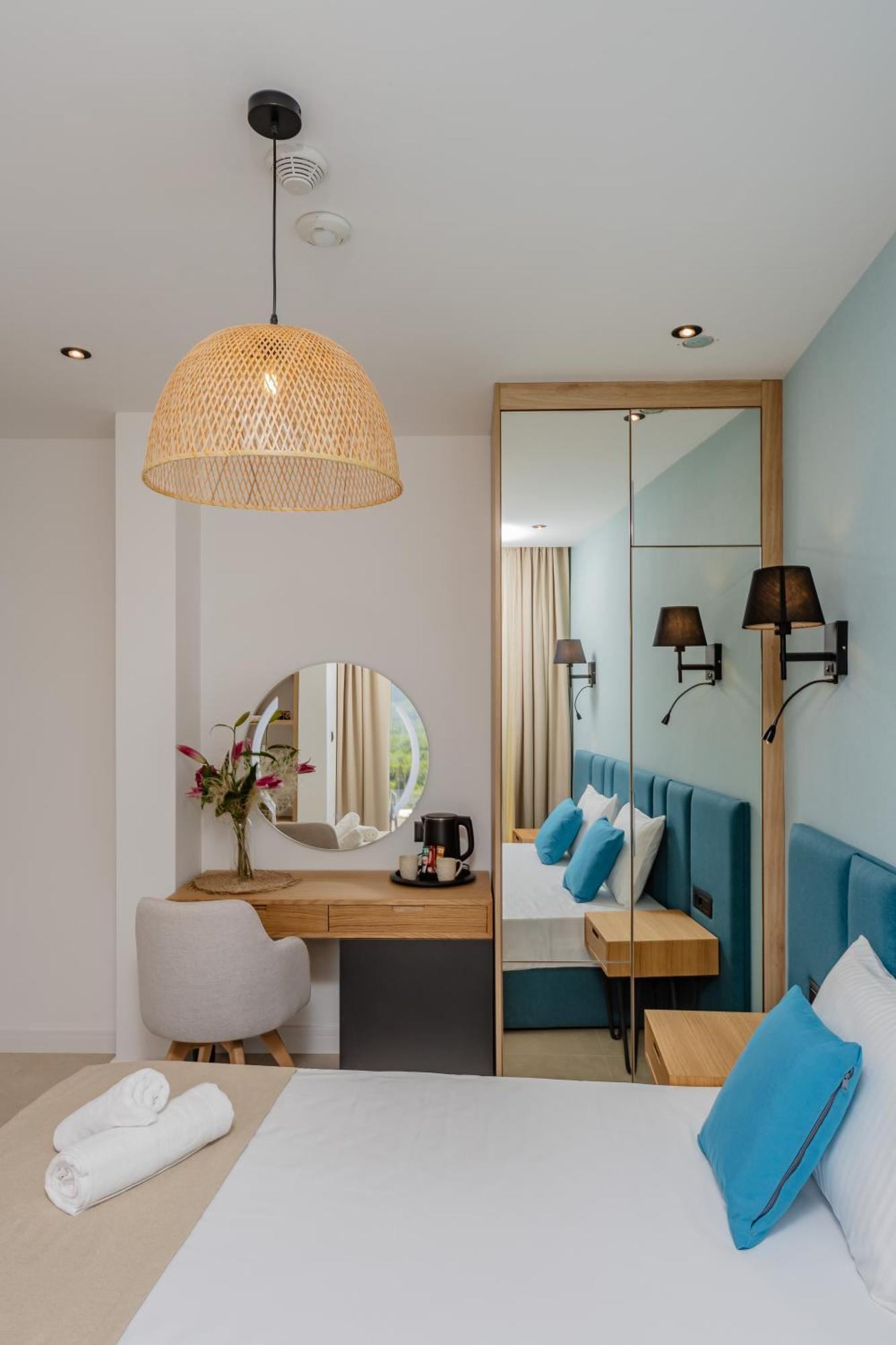 Hotel Aquilo Petrovac Cameră foto